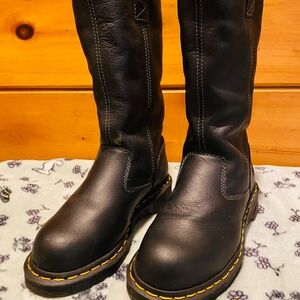 Dr. Martens Juney Jenny Fleece Lined Winter Boots